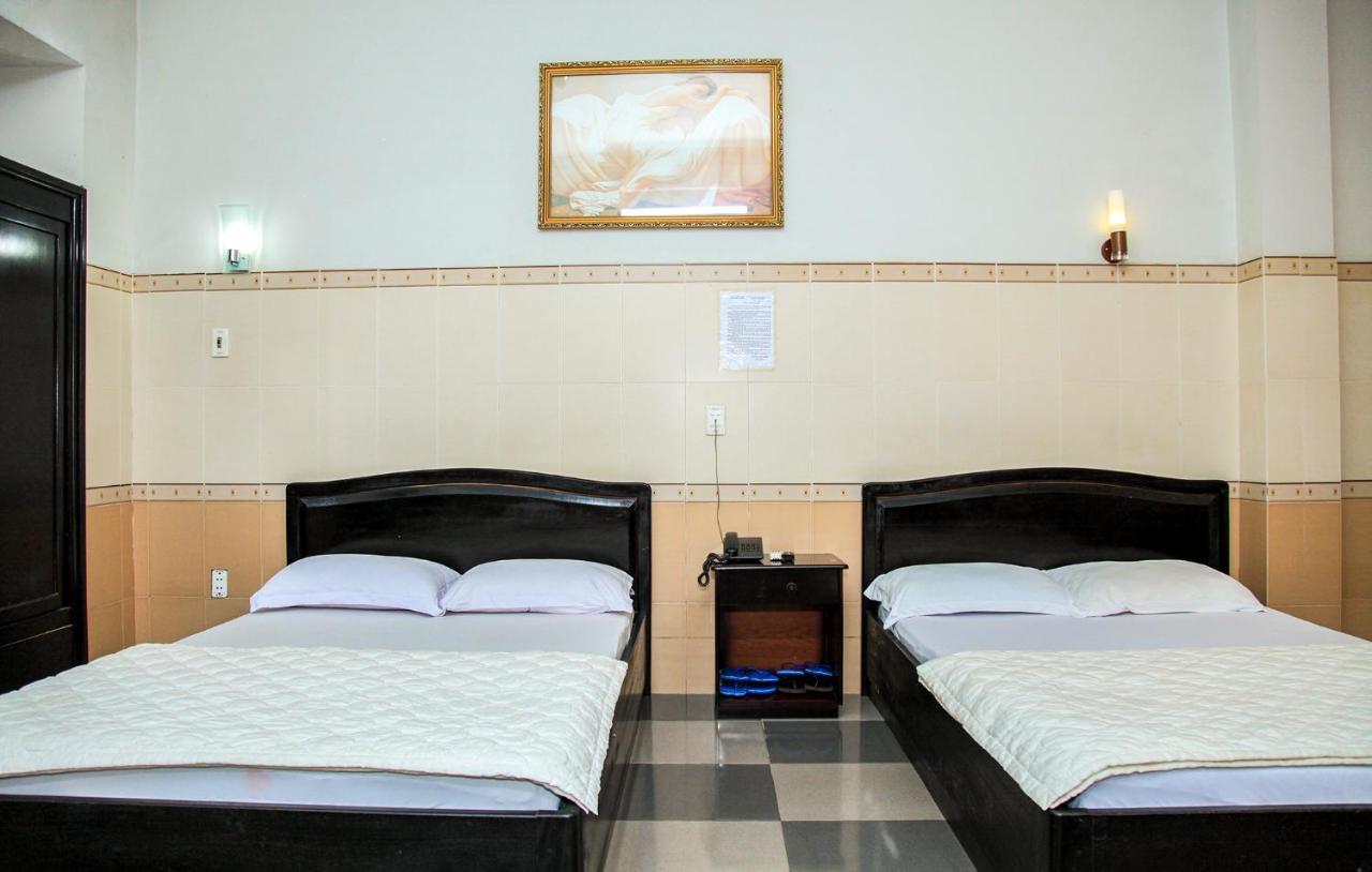 Khach San Hong Kong Otel Buôn Ma Thuột Dış mekan fotoğraf