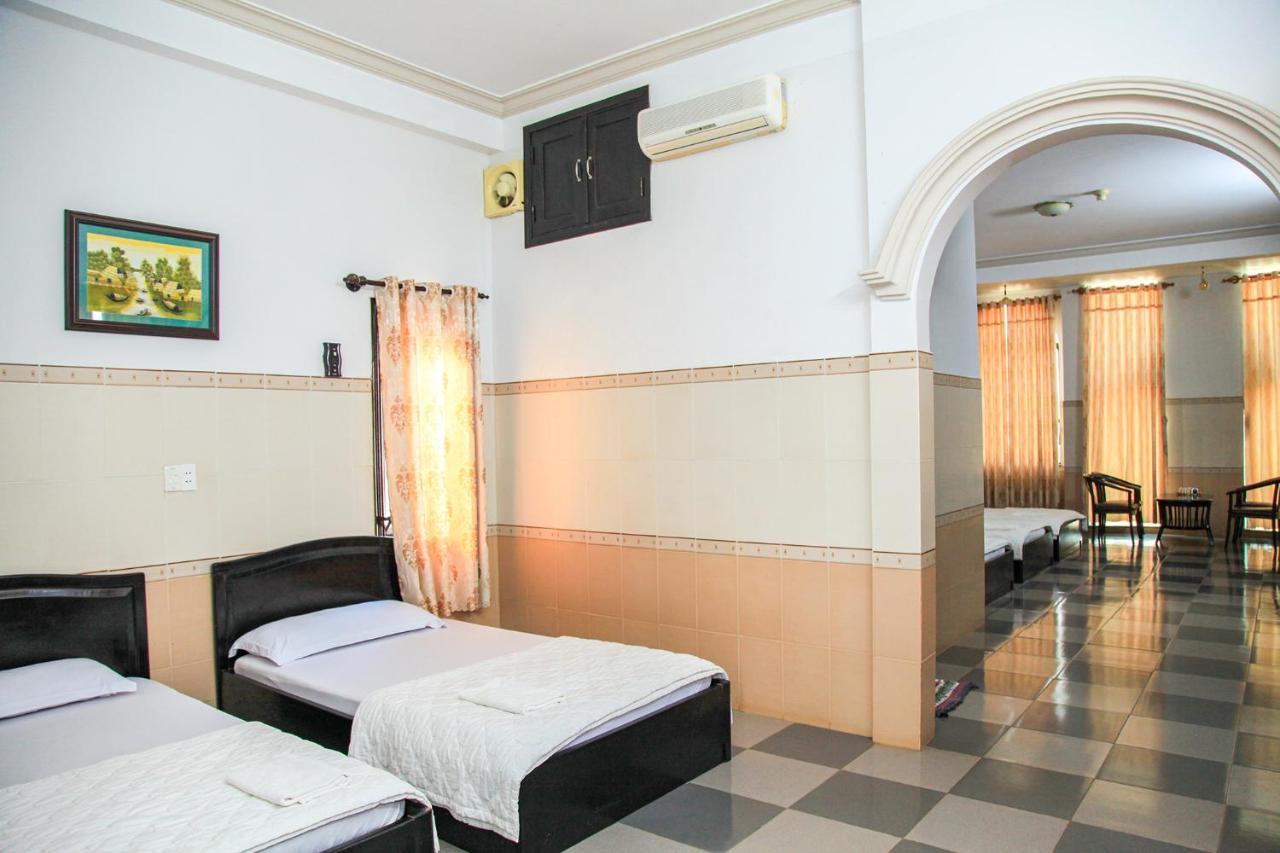 Khach San Hong Kong Otel Buôn Ma Thuột Dış mekan fotoğraf